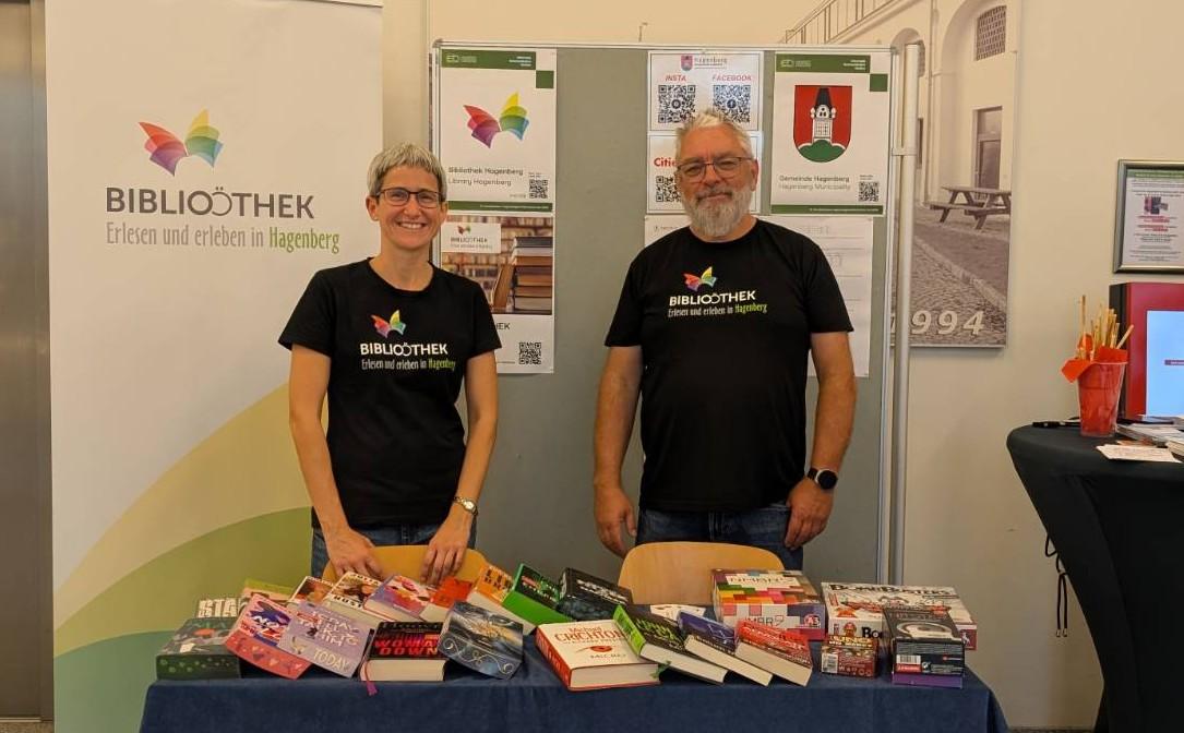 Team der Bibliothek Hagenberg ist mit dabei bei der Willkommensveranstaltung für die neuen Studierenden an der FH am Campus Hagenberg 2026/27