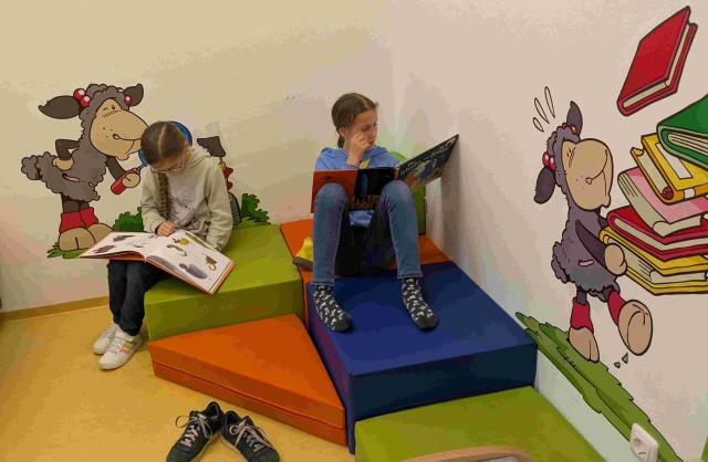 Spielen und Lesen